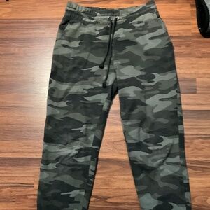 Women’s Camo Joggers